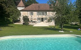 Domaine du Très-Haut - Château de Montanges