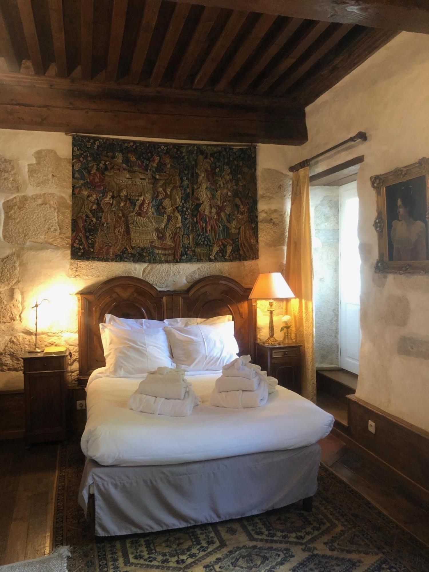 Domaine du Très-Haut - Château de Montanges Esterno foto